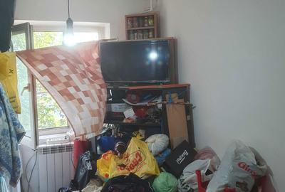 Garsonieră decomandată în Central - 2