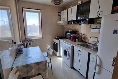 Apartament de 2 camere renovat strand Cara Titan bloc Y - 4