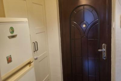 Garsonieră decomandată în Militari