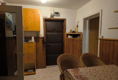 Inchiriez apartament - 3