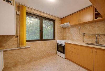 Casă individuală cu 3 camere cu Canalizare în Central - 11