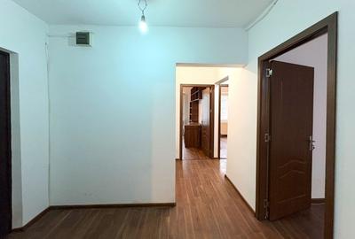 Vitan – Aleea Lacramioarei | Apartament 3 camere, decomandat, etaj 1 - 2