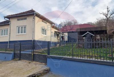 Casa de vanzare in Chelinta, jud. Maramures – teren generos - 1