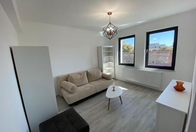 Apartament cu 2 camere decomandat, mobilat în Central - 1