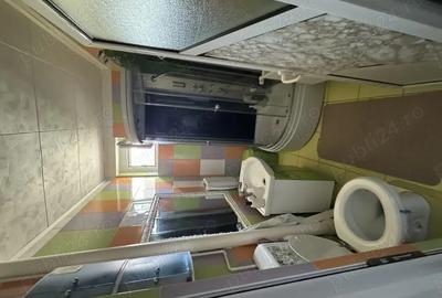 Vand apartament cu mansarda