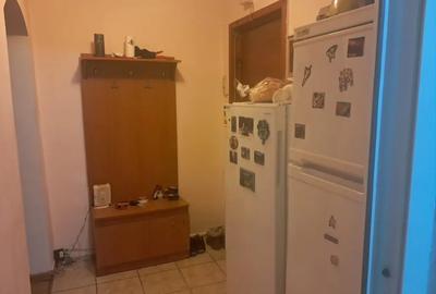Apartament cu 2 camere semidecomandat în Cornișa