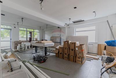 Cladire de 902 mp utili de vanzare, zona Grivitei - DN 13, COMISION 0 - 35