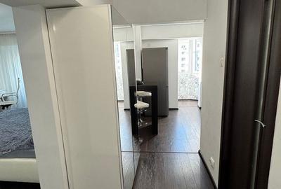 Garsonieră decomandată în Decebal - 1