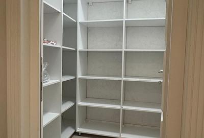 Apartament cu 7 camere în Central - 6