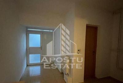 Jumatate de duplex in zona Braytim curte spatioasa - 2