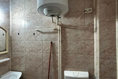 Garsonieră semidecomandată în Baia de Fier - 5