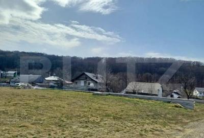 Teren de 1411 mp, în Central - 2