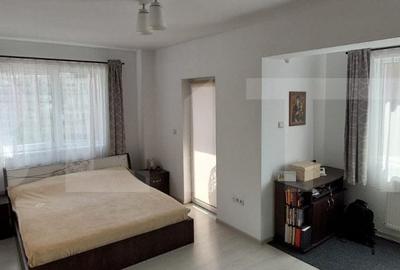 Apartament 3 camere, modern , parcare, zona Baciu