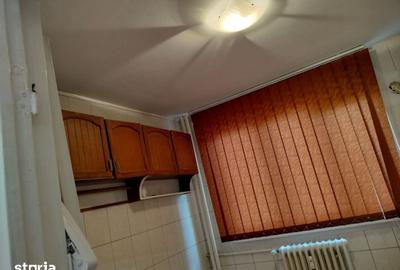 Spațiu comercial, de 71 mp, în Dristor - 7