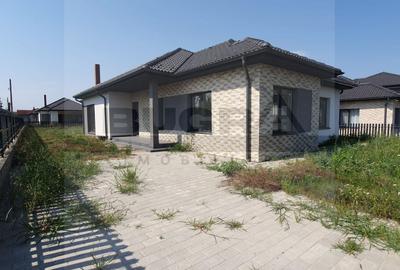 Casă individuală cu 4 camere cu Canalizare în Jucu de Sus - 3