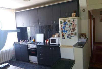 Apartament cu 4 camere decomandat în Sânmartin - 6