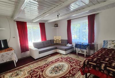 Casă cu 3 camere cu Teren 731 Mp în Prelipca - 1