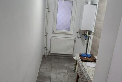 Spațiu comercial, de 42 mp, în Central - 3