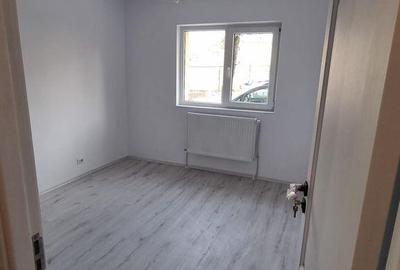 Apartament cu 3 camere decomandat în Central - 4