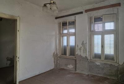 Proprietar- Ideala ptr. locuit, azil, clinica etc. - 2