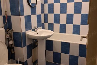 Garsonieră decomandată în Rogerius