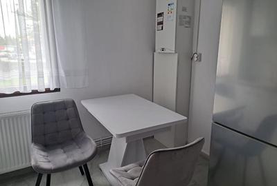 Apartament cu 2 camere decomandat în Exterior Vest - 3