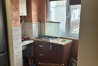 Apartament cu 2 camere decomandat, mobilat în Central - 4