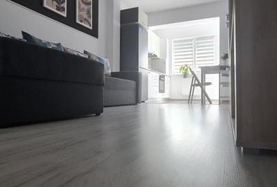 Apartament cu 2 camere semidecomandat, mobilat în Berceni