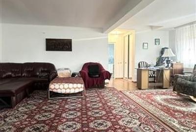 Casa de vanzare in Poiana cu Teren de 350 mp - 12
