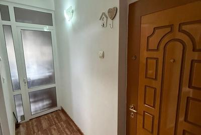 Garsonieră decomandată în 23 August - 2