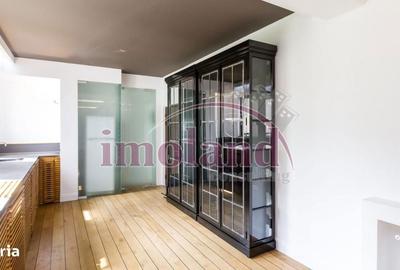 Apartament cu 3 camere în Aviatorilor