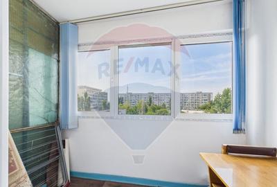 Apartament cu 2 camere de vanzare Pajura - 8