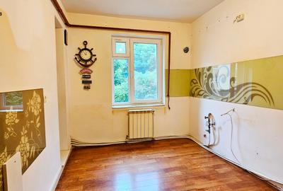 Apartament 4 camere duplex, etaj 1-2, 2 balcoane, boxa,loc parcare,zona Centrala Apartament 4 camere duplex, etaj 1-2, 2 balcoane, boxa,loc parcare,zona Centrala - 3