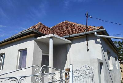 Casă cu 4 camere cu Teren 957 Mp în Olari - 1