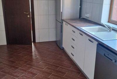 Casă cu 4 camere cu Teren 450 Mp în Central - 6