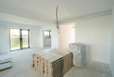 Vila alipita, impecabil executata, teren 350mp, preechipare AC - 18