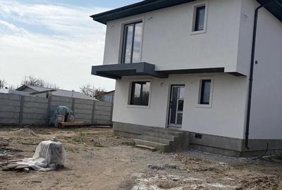 Casă cu 4 camere cu Teren 488 Mp în Dragomirești-Vale - 6