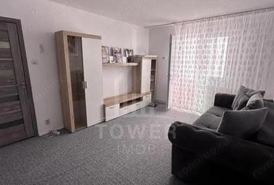 Apartament cu 3 camere semidecomandat în Central - 1