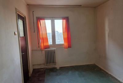 Garsoniera zona Bulevardul 1 Decembrie 1918, Auchan Titan - 1