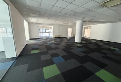 Birou, de 85 mp, în Universitate - 9