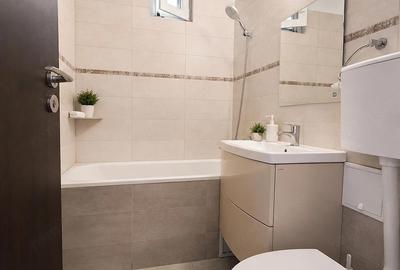 Apartament cu 2 camere semidecomandat în Rogerius