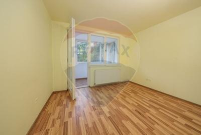Apartament cu 2 camere, Tractorul! - 10