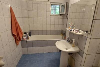 Apartament cu 3 camere decomandat în Crângași - 3