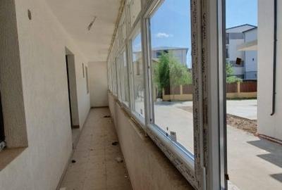 Apartament total decomandat - 12