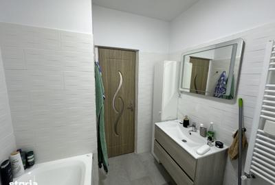 Casă cu 4 camere cu Teren 340 Mp în Central