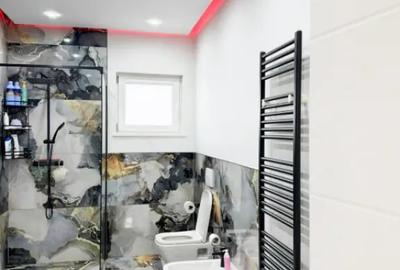 Casă cu 5 camere cu Teren 207 Mp în Central