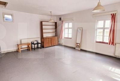 Casă cu 3 camere cu Teren 396 Mp în Central - 4