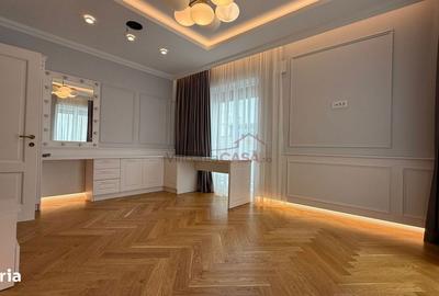 Apartament cu 6 camere în Central - 11