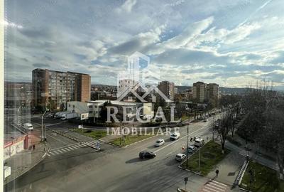 Apartament 2 camere de vanzare Zona M5/1 | Etaj 5 - 6