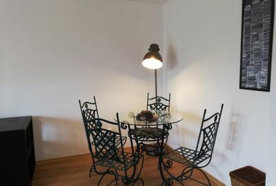 Sala palatului Sala palatului - 2